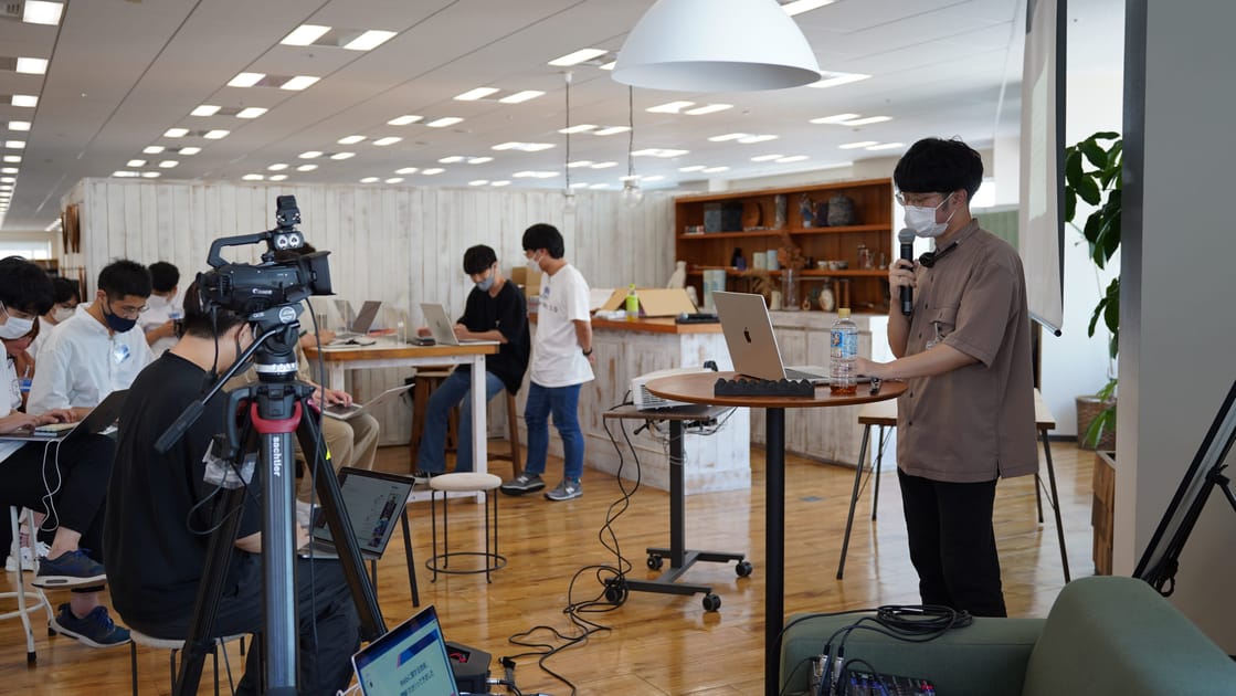 研修成果発表会の様子